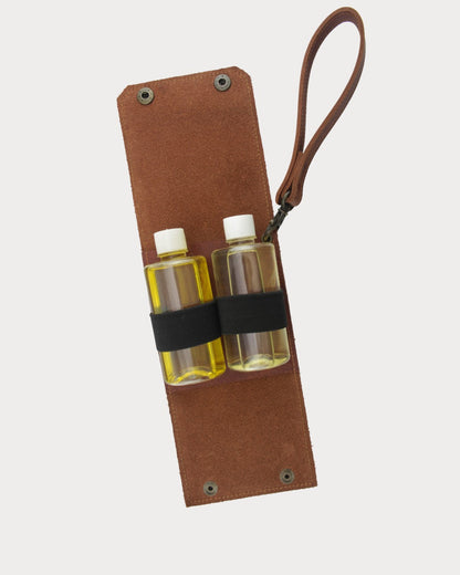Leder Camping-Ölspender – 2 × 100 ml Kunststoffflaschen | Mit Trageschlaufe