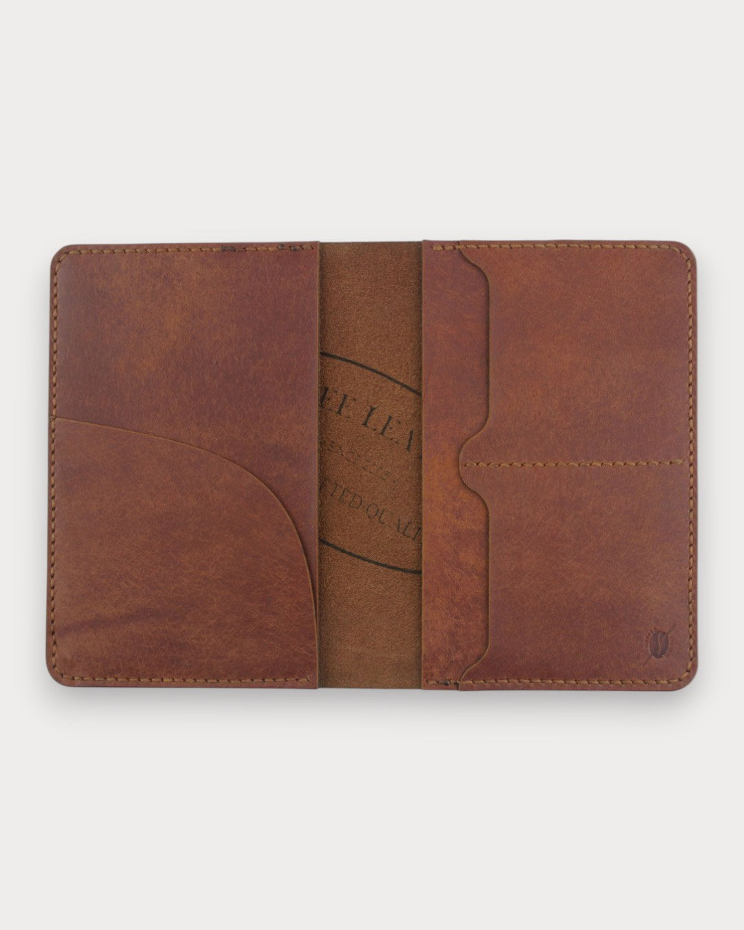 Handgefertigte Passhülle aus echtem Leder – Blend