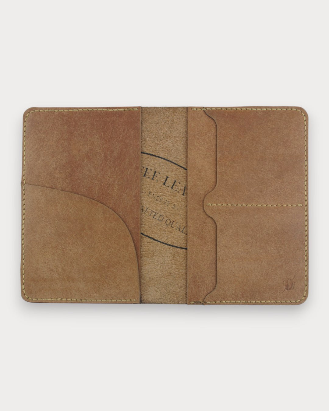 Handgefertigte Passhülle aus echtem Leder – Blend