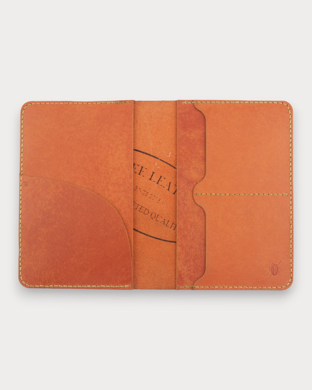 Handgefertigte Passhülle aus echtem Leder – Blend